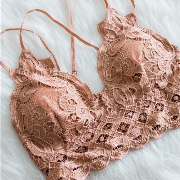 >>LAST<< Lena Crochet Lace Bralette - Mocha - Picture 2 of 4